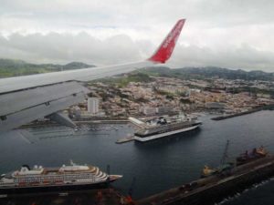 Anflug auf Ponta Delgada