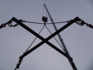 Die Auslegerspitze verschwindet in den Wolken...