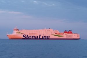 Die Stena Fähre in Rosa